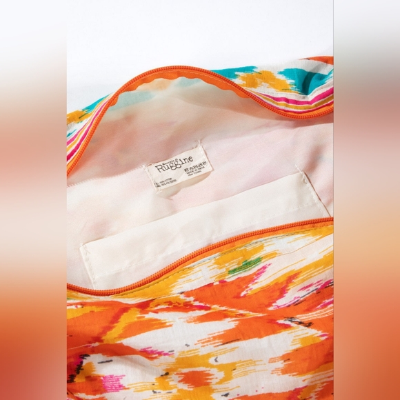 Boho Chic Beach Yoga Hobo Shoulder Bag - Multi Colored Abstract Ethnic Print - Picture 6 of 8